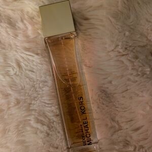 Michael Kors Sexy Amber Fragrance - Luxurious Gold
